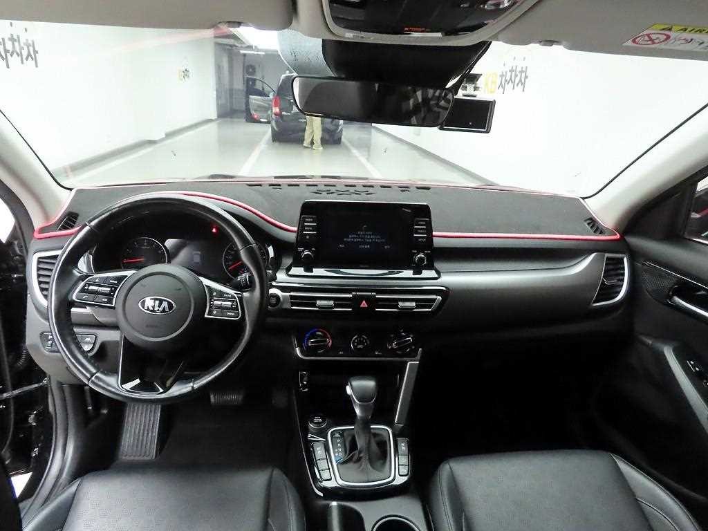 기아 셀토스 가솔린 1.6 터보 2WD 노블레스 이미지 7