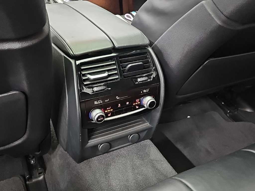 BMW 5시리즈 5시리즈 (G30) 520d M 스포츠 플러스 이미지 13