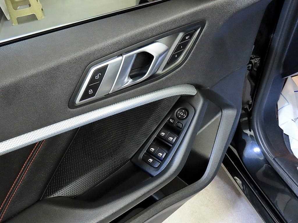 BMW 1시리즈 1시리즈 (F40) 118d 스포츠 이미지 13