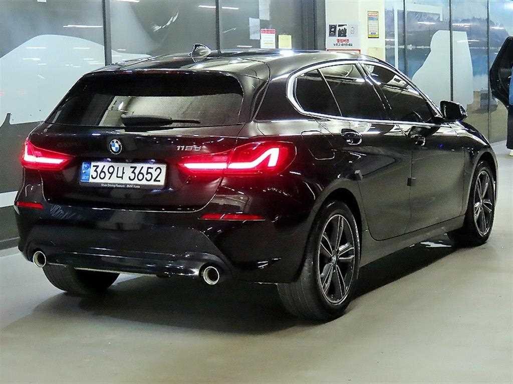 BMW 1시리즈 1시리즈 (F40) 118d 스포츠 이미지 4
