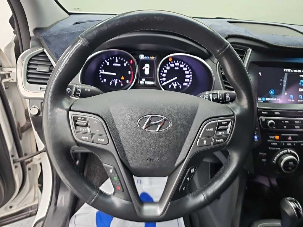 현대 맥스크루즈 더뉴맥스크루즈 E-VGT R2.2 4WD 익스클루시브 스페셜 이미지 9