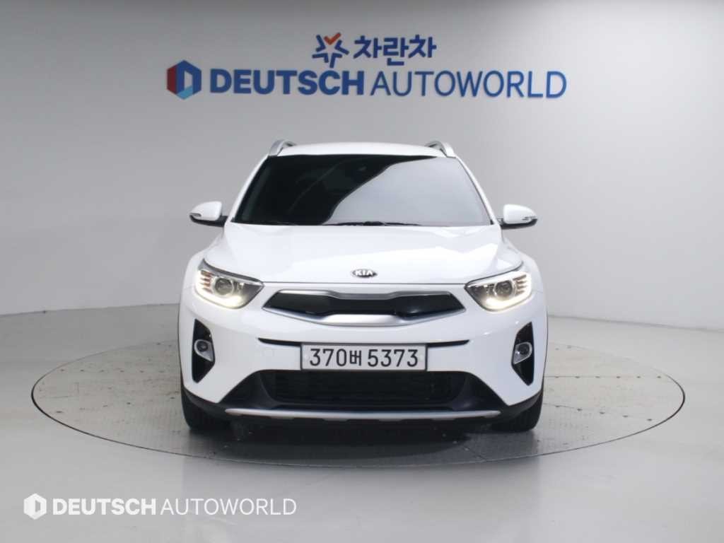 기아 스토닉 가솔린 1.4 트렌디 이미지 3