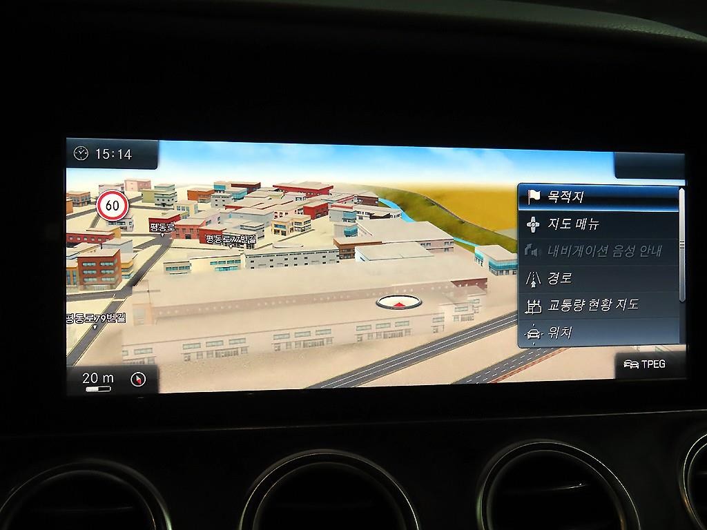 벤츠 E 클래스 E-클래스 W213 E220d 아방가르드 이미지 13