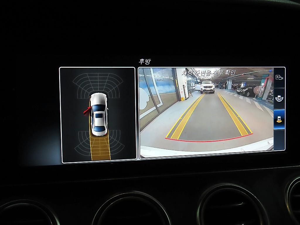 벤츠 E 클래스 E-클래스 W213 E220d 아방가르드 이미지 14