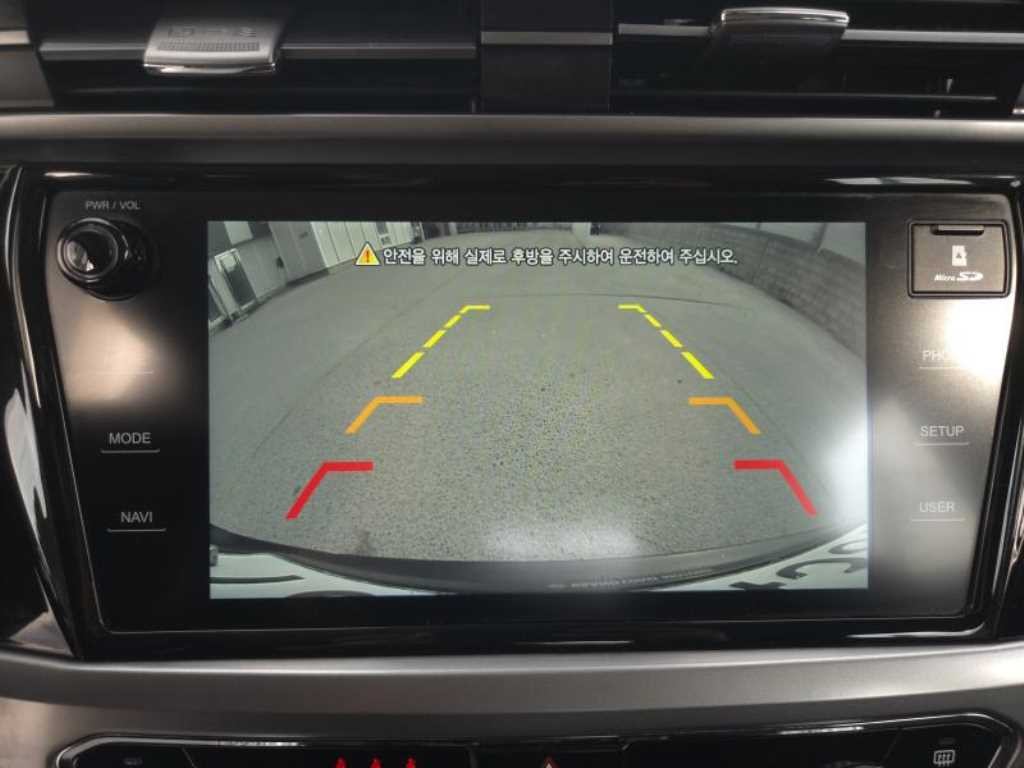 KG모빌리티(쌍용) 코란도 뷰티풀코란도 2WD 디젤 1.6 C5 플러스 이미지 13