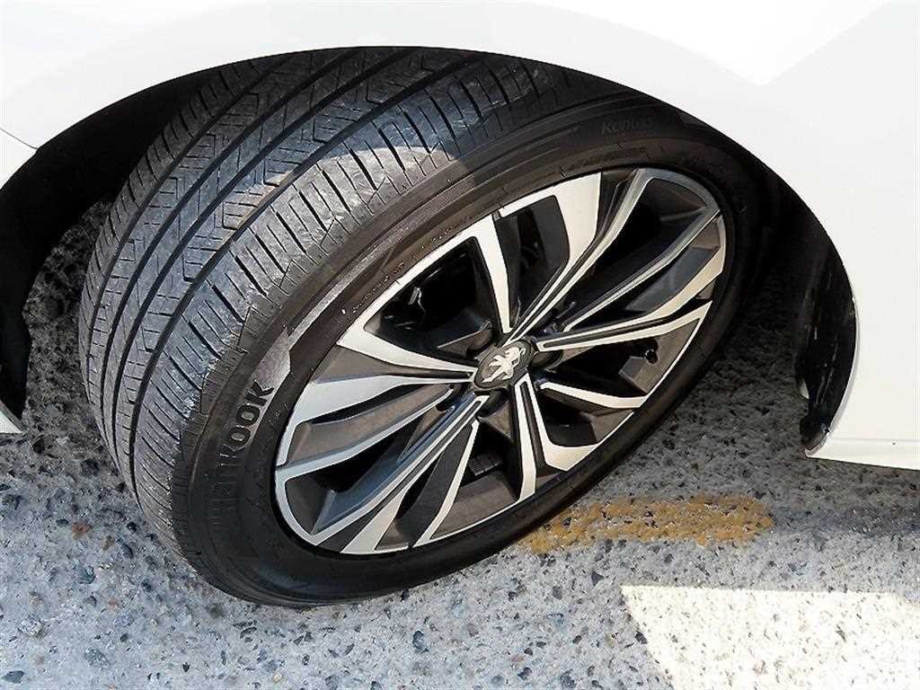 푸조 508 508(2세대) 1.5 BlueHDI 알뤼르 이미지 18