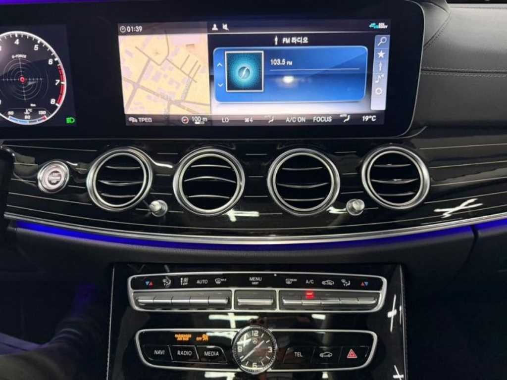 벤츠 E 클래스 E-클래스 W213 E450 4MATIC 익스클루시브 이미지 10
