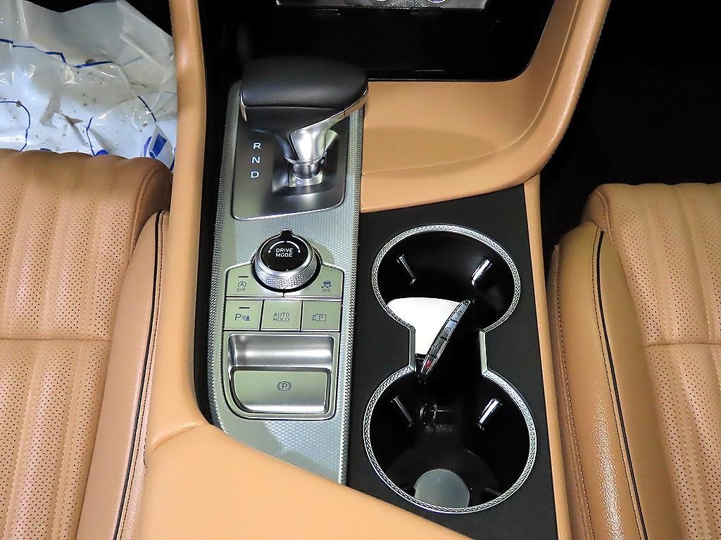 제네시스 G70 더 뉴 G70 가솔린 2.5T 4WD 기본형 이미지 12