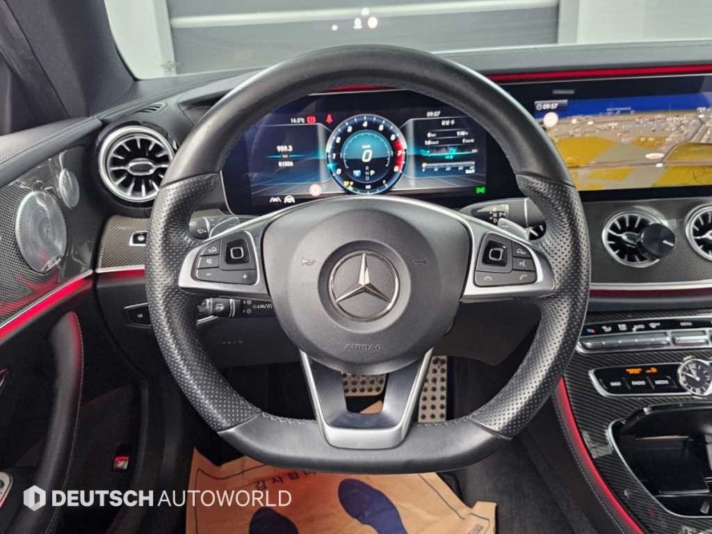 벤츠 E 클래스 E-클래스 W213 E400 4MATIC 쿠페 이미지 13