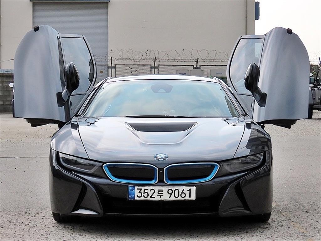 BMW i8 BMW i8 이미지 1