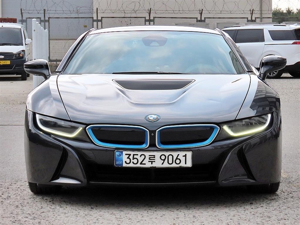BMW i8 BMW i8 이미지 2