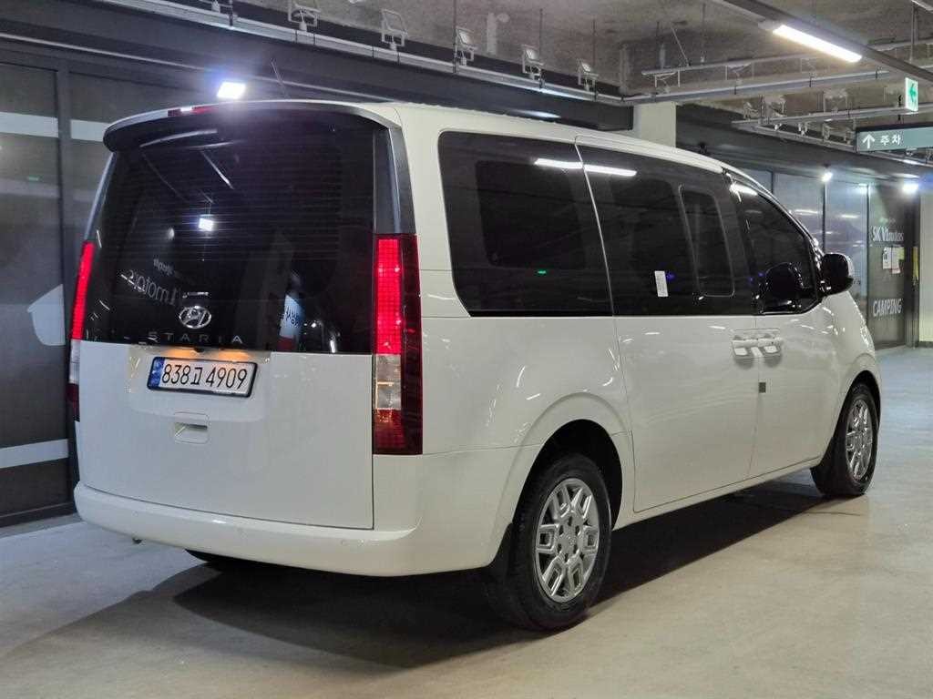 현대 스타리아 2WD 디젤 카고 모던 5인승 이미지 4