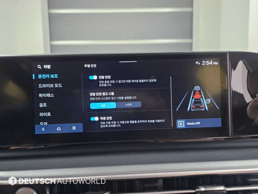현대 그랜저 그랜저 (GN7) 가솔린 2.5 2WD 프리미엄 이미지 17
