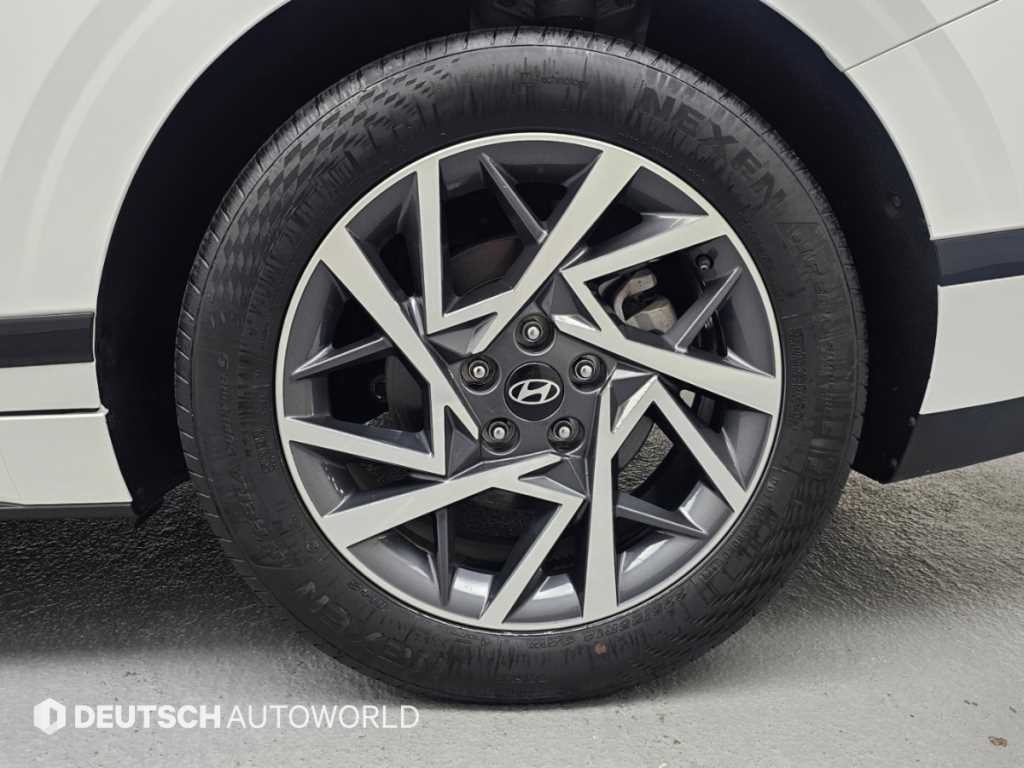 현대 그랜저 그랜저 (GN7) 가솔린 2.5 2WD 프리미엄 이미지 5