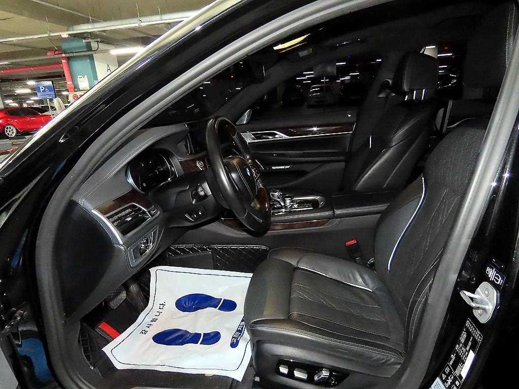 BMW 7시리즈 7시리즈 (G11) 750Li xDrive 프레스티지 이미지 6