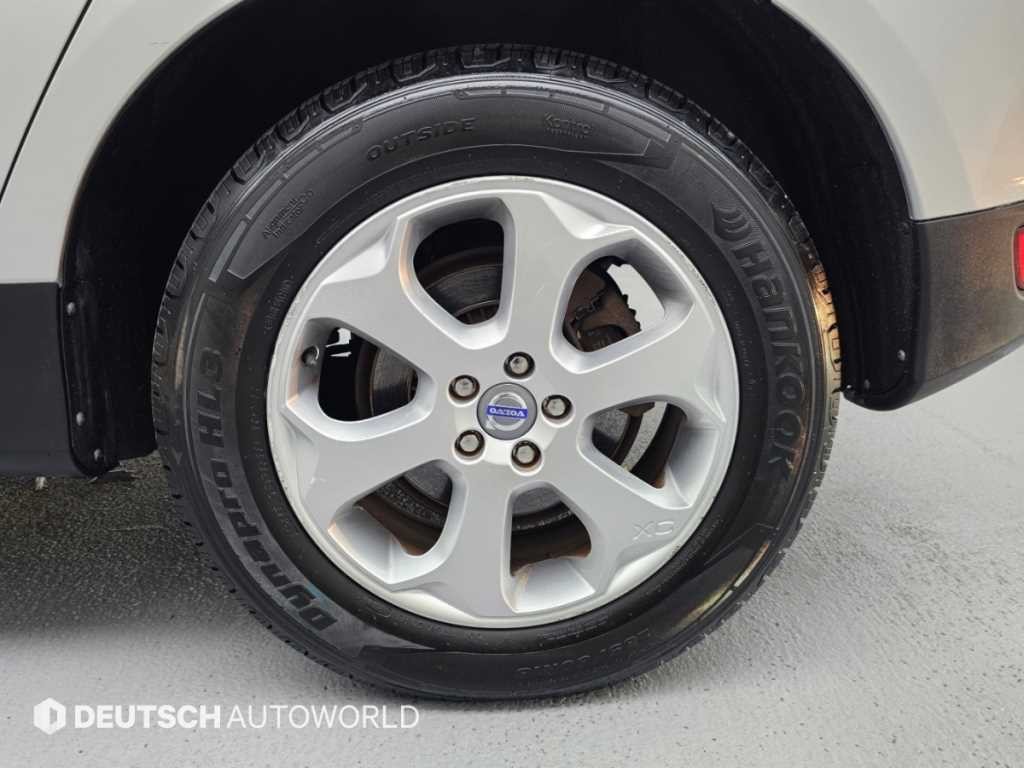 볼보 XC60 D4 이미지 5
