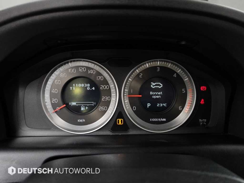 볼보 XC60 D4 이미지 8