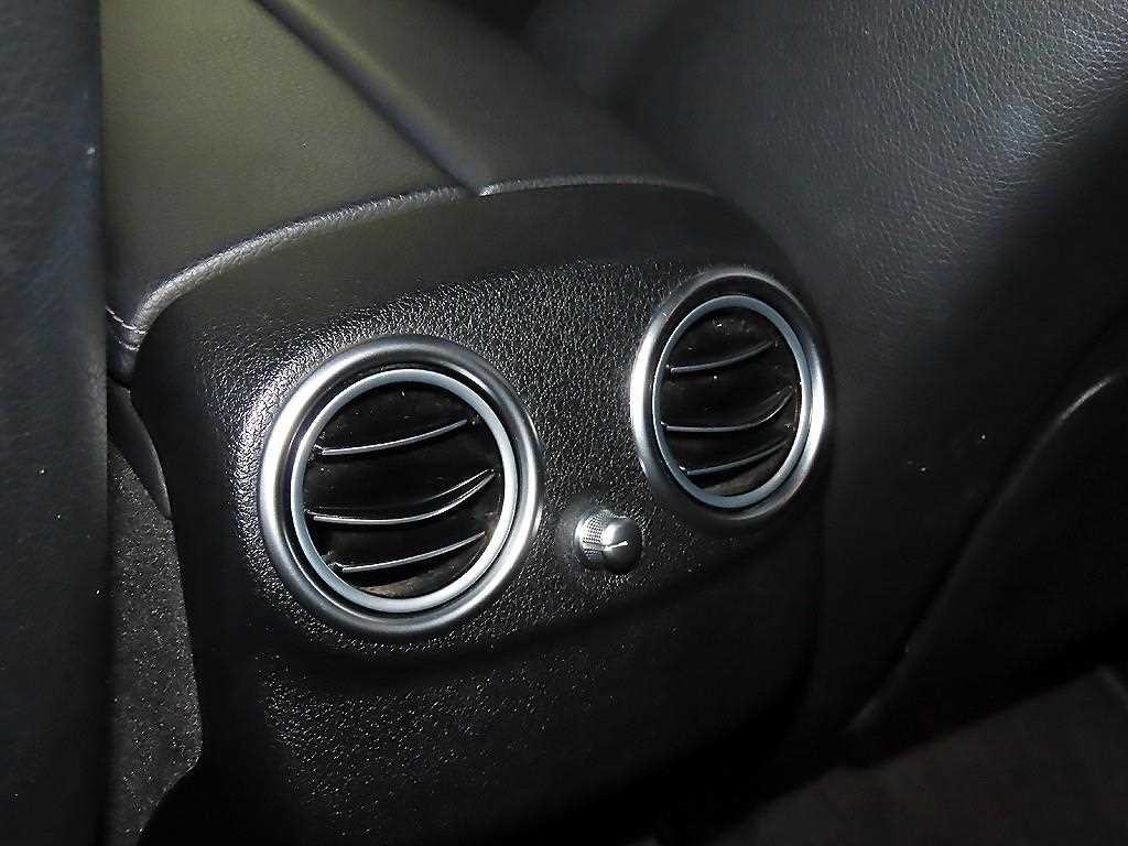 벤츠 E 클래스 E-클래스 W213 E250 아방가르드 이미지 16