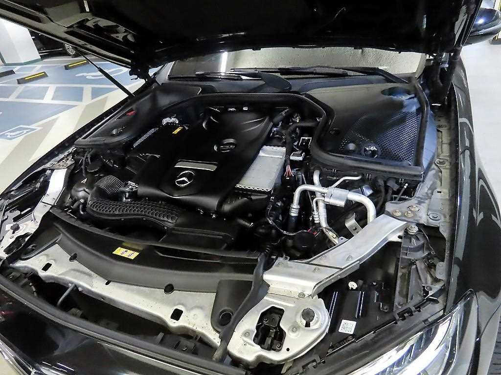 벤츠 E 클래스 E-클래스 W213 E250 아방가르드 이미지 19