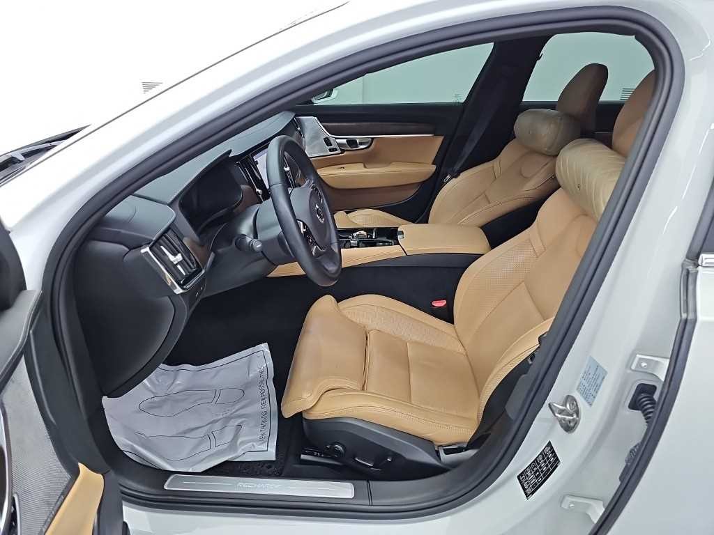 볼보 S90 T8 AWD 얼티메이트 브라이트 이미지 11