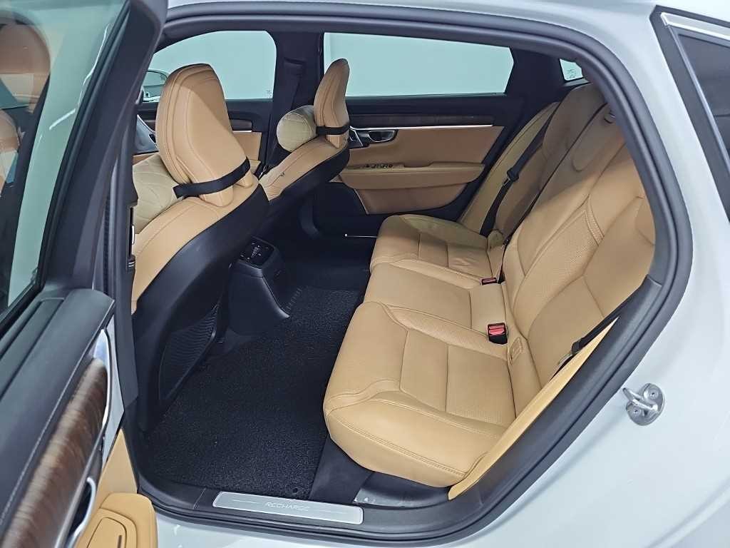 볼보 S90 T8 AWD 얼티메이트 브라이트 이미지 12