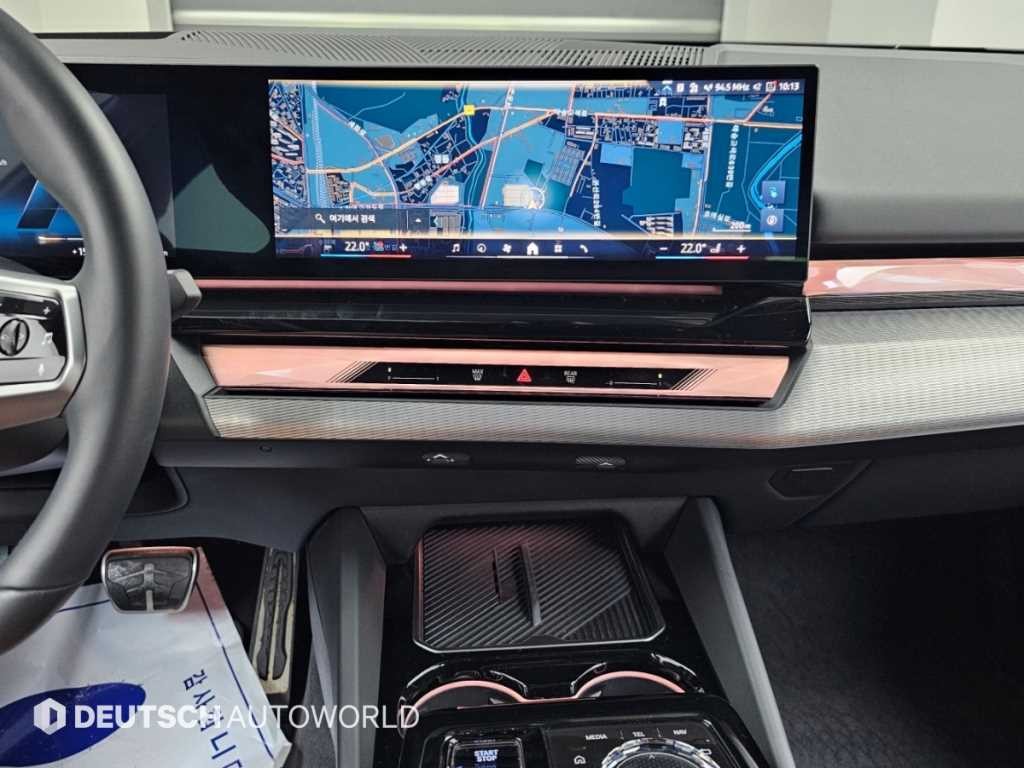 BMW i5 eDrive 40 M 스포츠 이미지 14