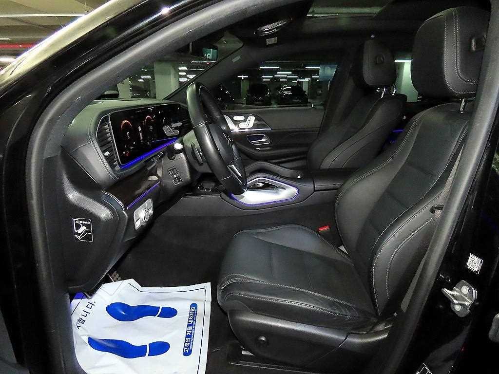 벤츠 GLE 클래스 GLE 클래스 W167 GLE 400d 4MATIC 쿠페 이미지 6
