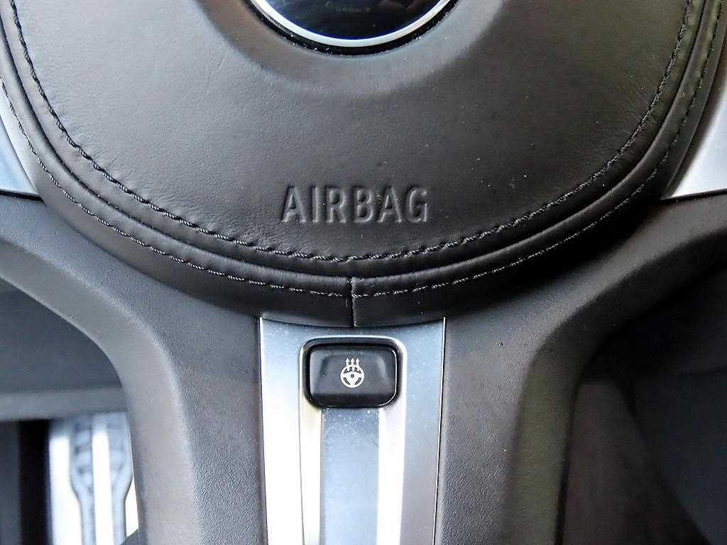 BMW 3시리즈 3시리즈 (G20) M340i 퍼포먼스팩 이미지 13