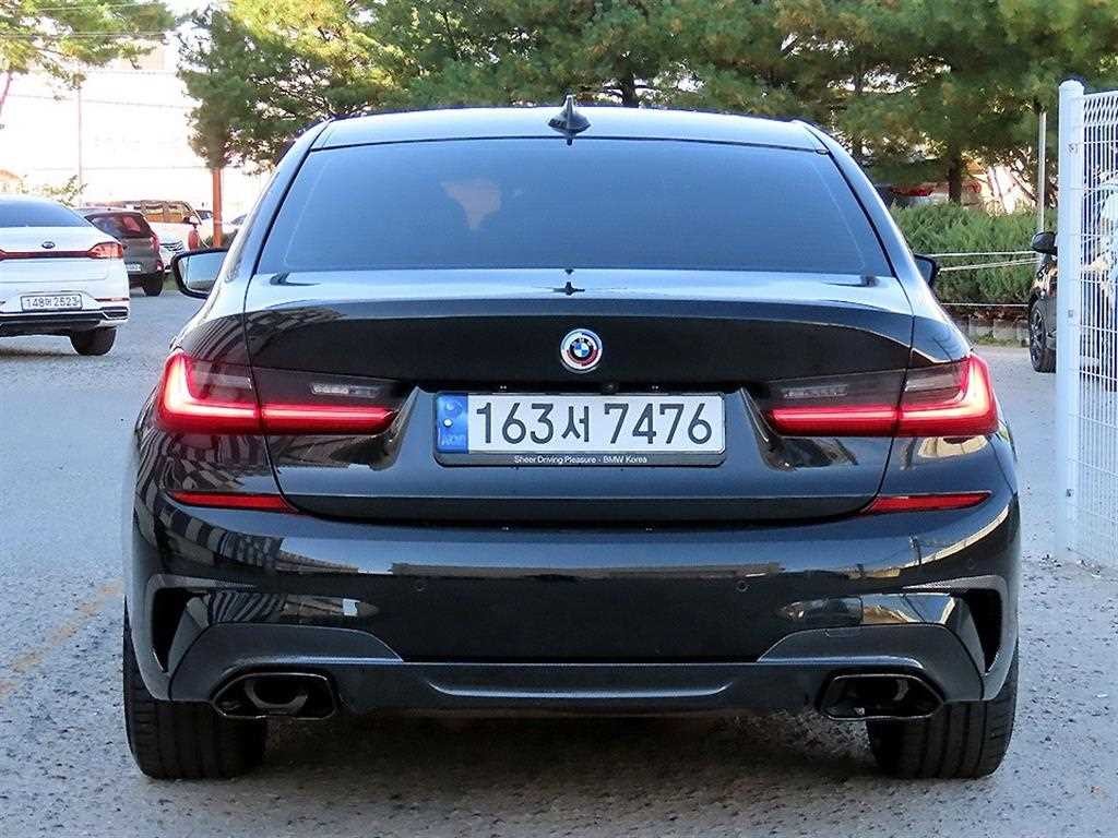 BMW 3시리즈 3시리즈 (G20) M340i 퍼포먼스팩 이미지 4