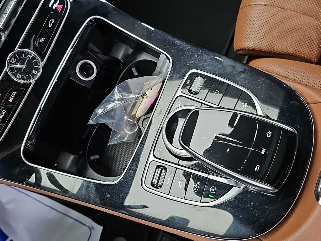 벤츠 E 클래스 E-클래스 W213 E400 4MATIC 쿠페 이미지 17