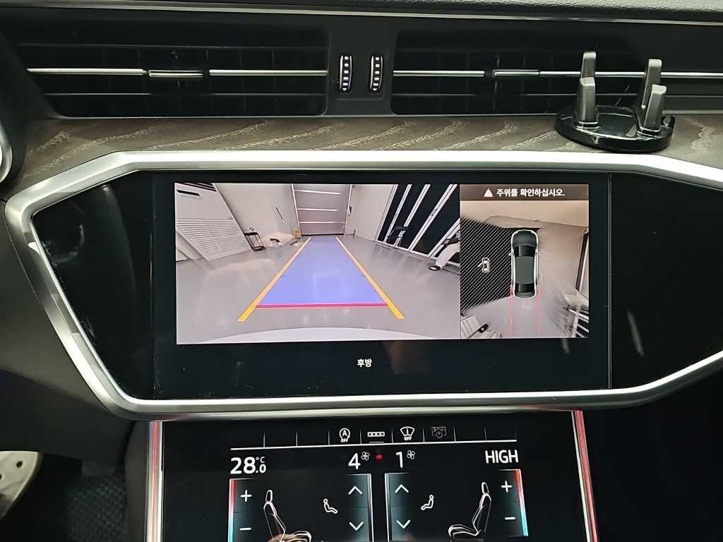 아우디 A6 A6 (C8) 45 TFSI 콰트로 프리미엄 이미지 16