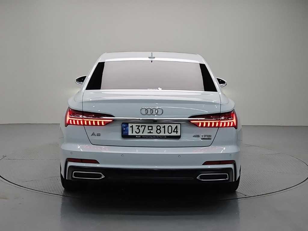 아우디 A6 A6 (C8) 45 TFSI 콰트로 프리미엄 이미지 3