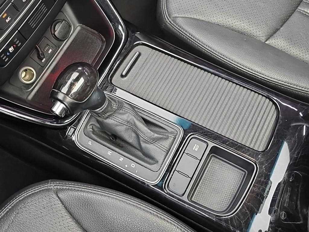기아 쏘렌토 뉴 쏘렌토 R 2WD 2.0 프레스티지 이미지 8