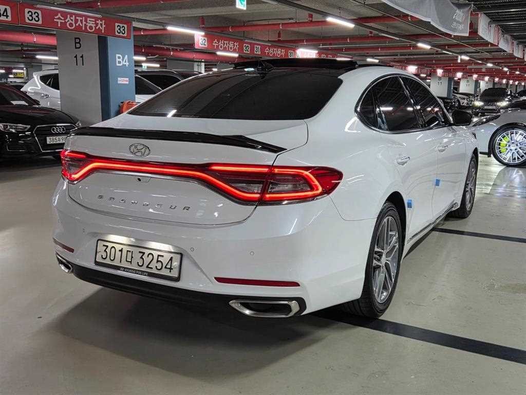현대 그랜저 그랜저 IG 3.0 LPI 모던 이미지 3