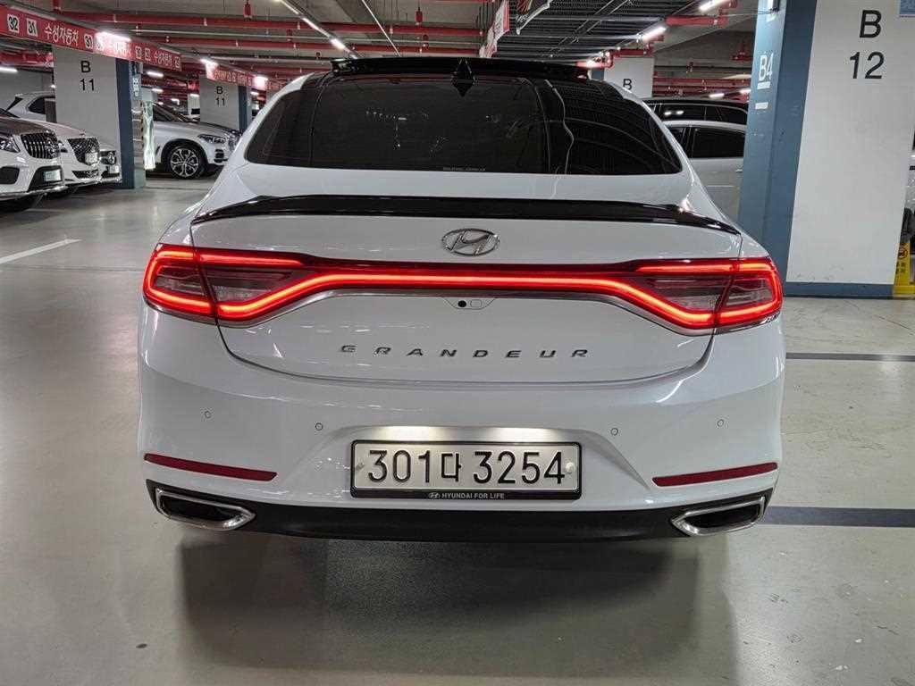 현대 그랜저 그랜저 IG 3.0 LPI 모던 이미지 4