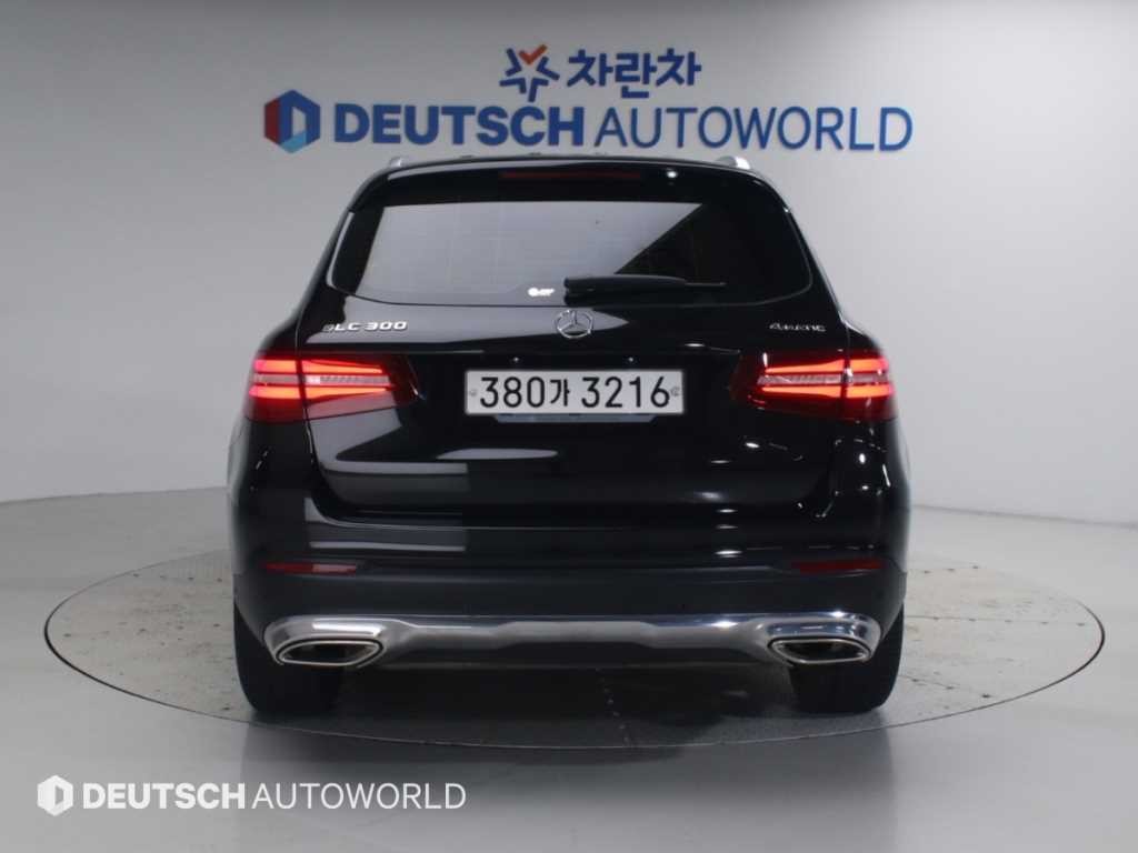 벤츠 GLC 클래스 GLC클래스 X253 GLC 300 4MATIC 이미지 4