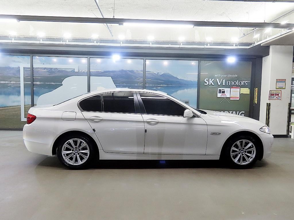 BMW 5시리즈 5시리즈 (F10) 520d 이미지 3