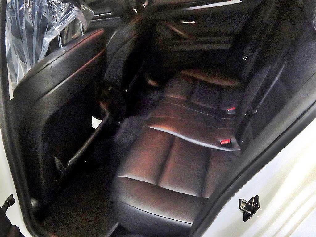 BMW 5시리즈 5시리즈 (F10) 520d 이미지 7