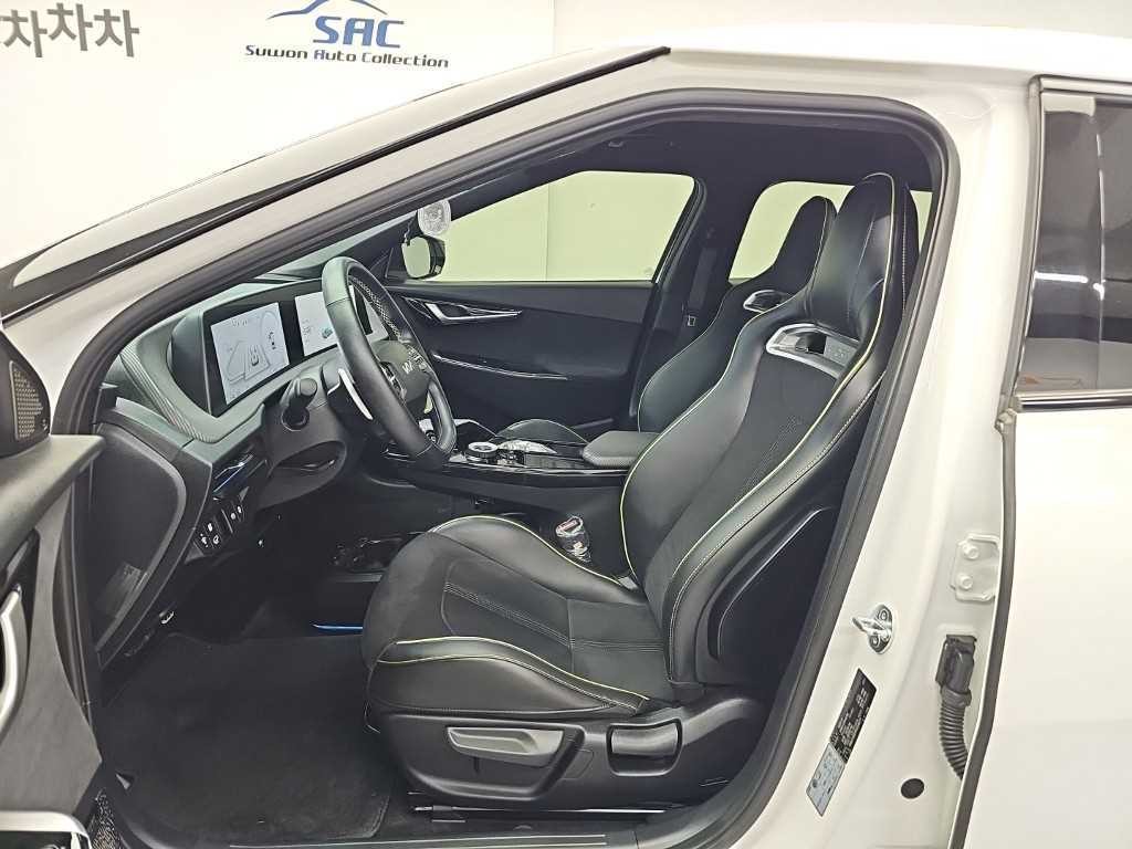 기아 EV6 GT AWD 이미지 11