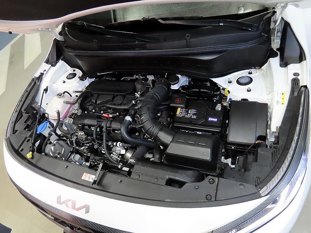 기아 셀토스 더 뉴 셀토스 가솔린 1.6 터보 4WD 그래비티 이미지 19