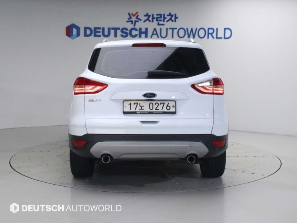 포드 쿠가 2.0 디젤 트렌디 이미지 4