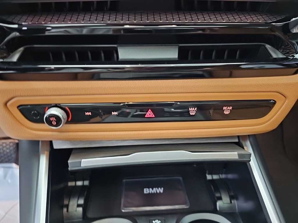 BMW 3시리즈 3시리즈 (G20) 320i 온라인 익스클루시브 이미지 10