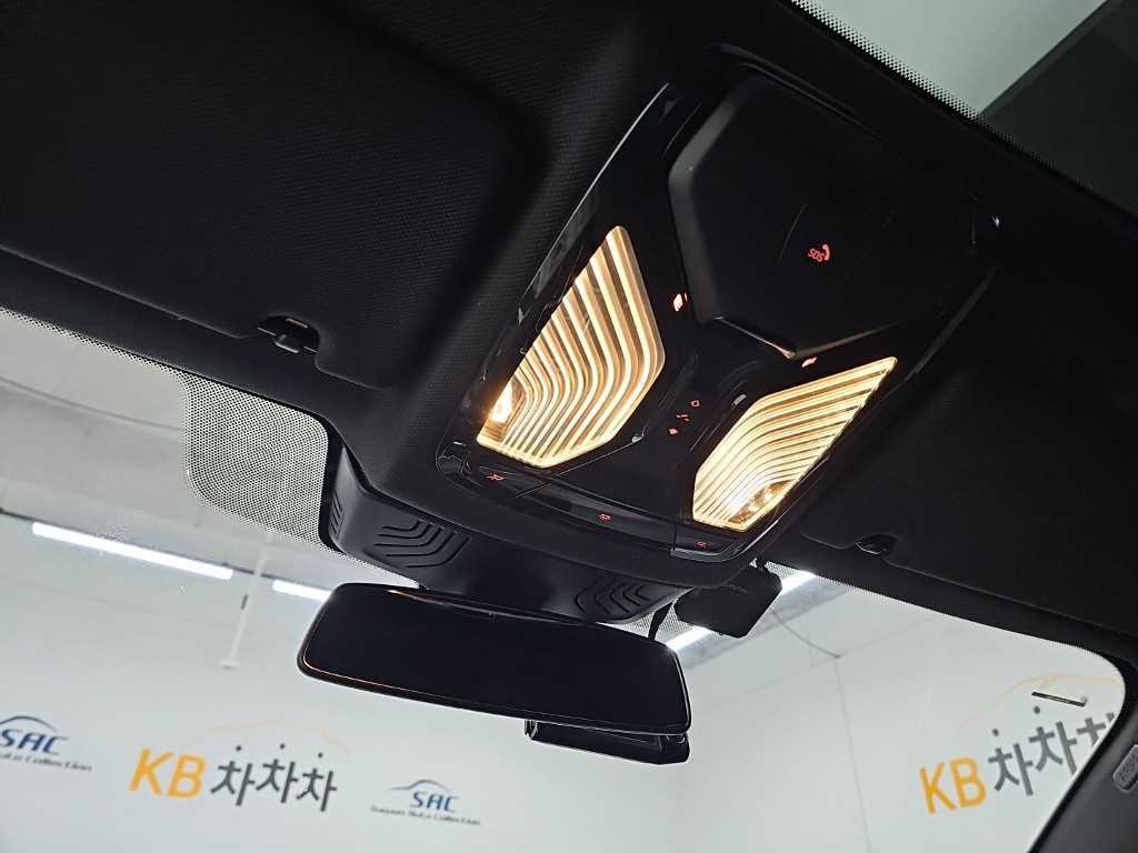 BMW 5시리즈 5시리즈 (G30) 530i M 스포츠 플러스 이미지 17