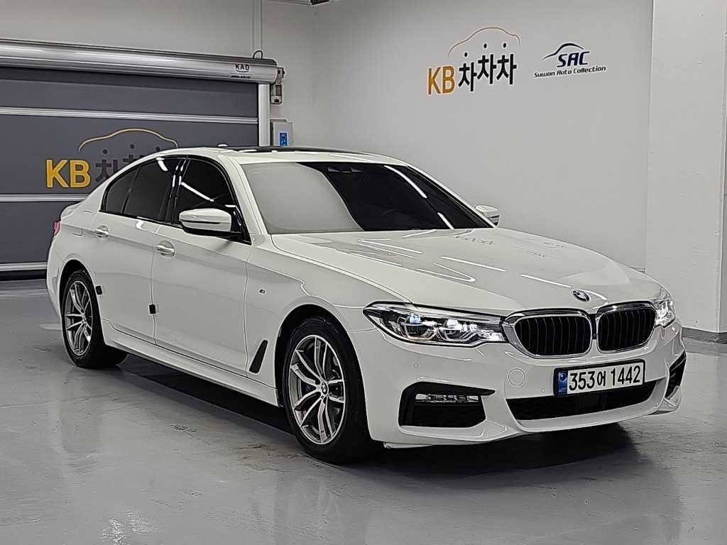 BMW 5시리즈 5시리즈 (G30) 530i M 스포츠 플러스 이미지 4