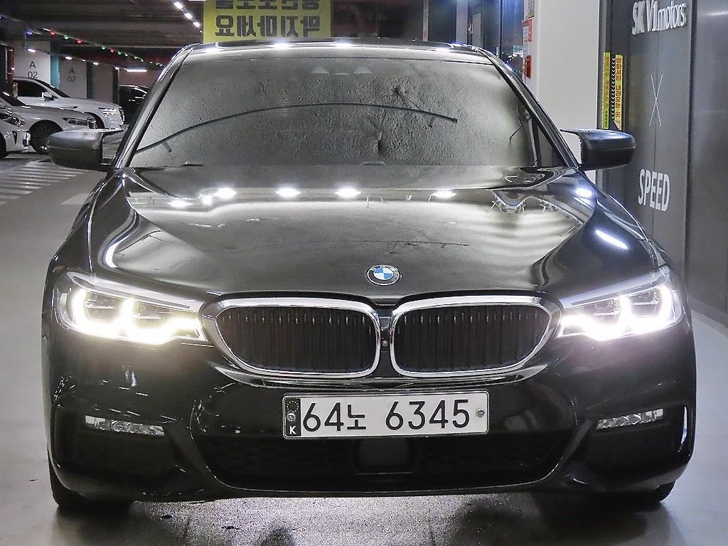 BMW 5시리즈 5시리즈 (G30) 530i M 스포츠 플러스 이미지 2