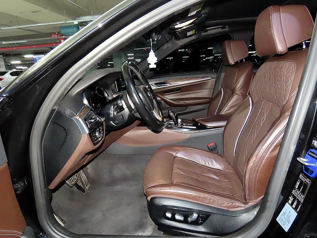 BMW 5시리즈 5시리즈 (G30) 530i M 스포츠 플러스 이미지 6
