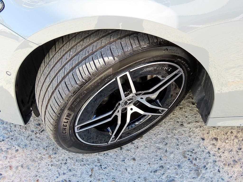 벤츠 E 클래스 E-클래스 W214 E300 4MATIC AMG Line 이미지 20