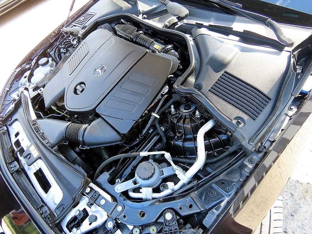 벤츠 C 클래스 C클래스 W206 C200 AMG 라인 이미지 19