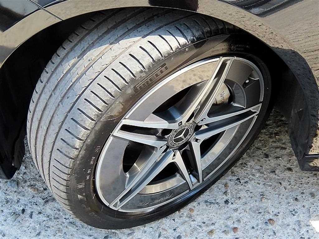 벤츠 C 클래스 C클래스 W206 C200 AMG 라인 이미지 20
