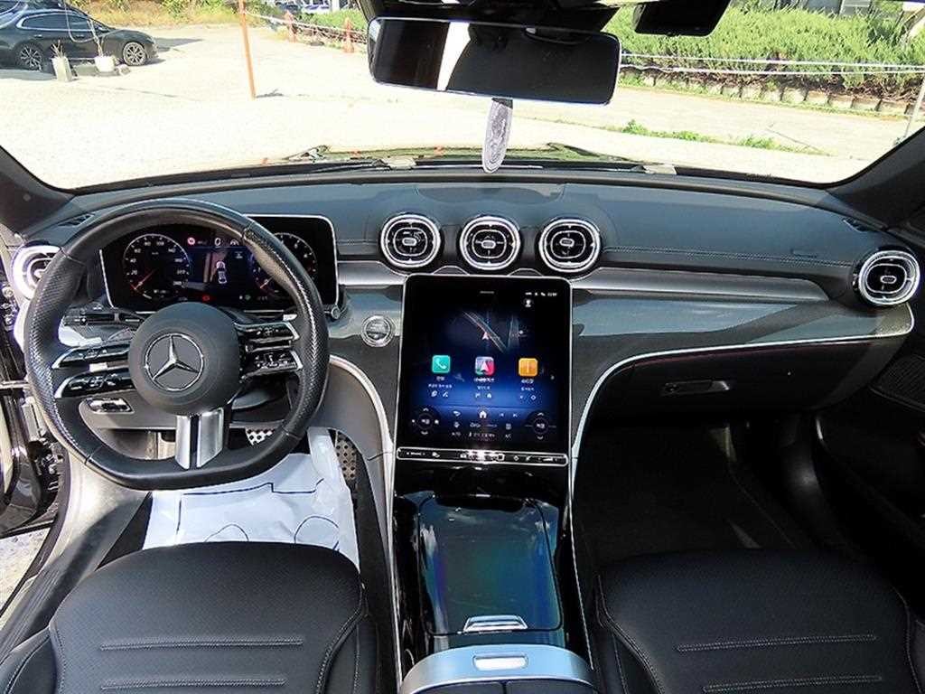 벤츠 C 클래스 C클래스 W206 C200 AMG 라인 이미지 7
